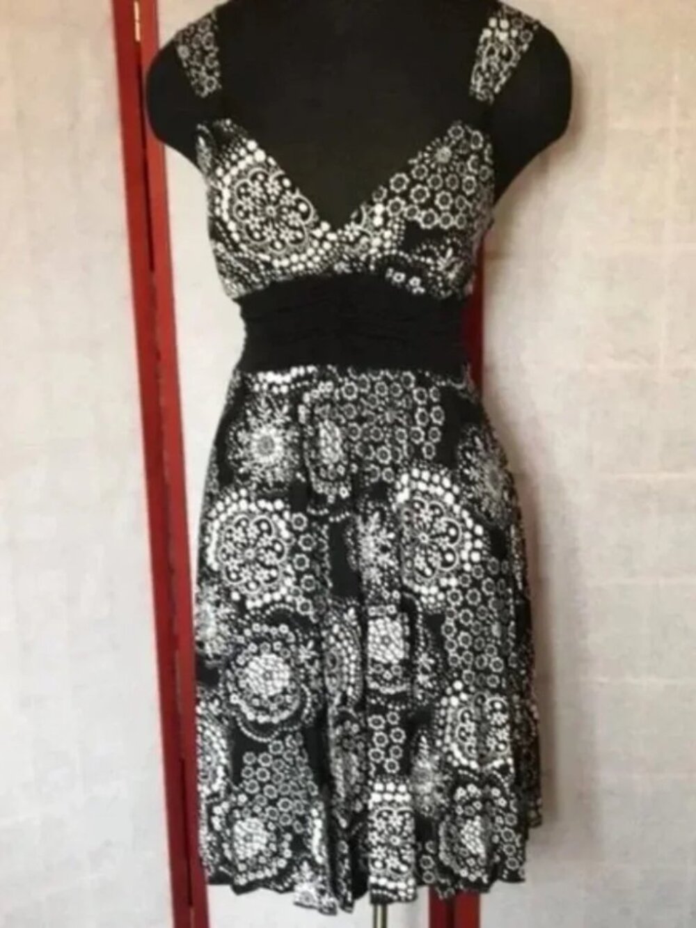 Speechless Black and White Floral Print Sleeveless Dress Size Small NEW NWOT